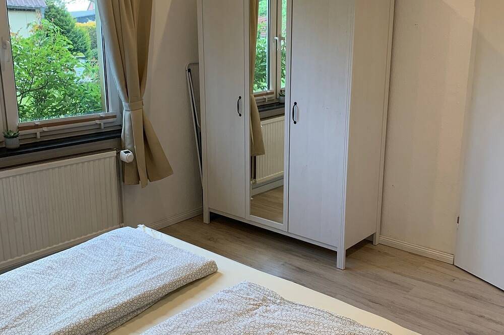 Ganze Wohnung, Ferienwohnung zwischen Lübeck und Travemünde in Lübeck (Stadt), Lübeck