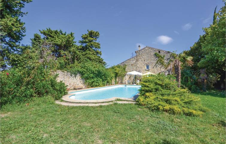 Maison de vacances pour 3 personnes, avec jardin ainsi que terrasse et piscine, adapté aux familles dans le Vaucluse - 4