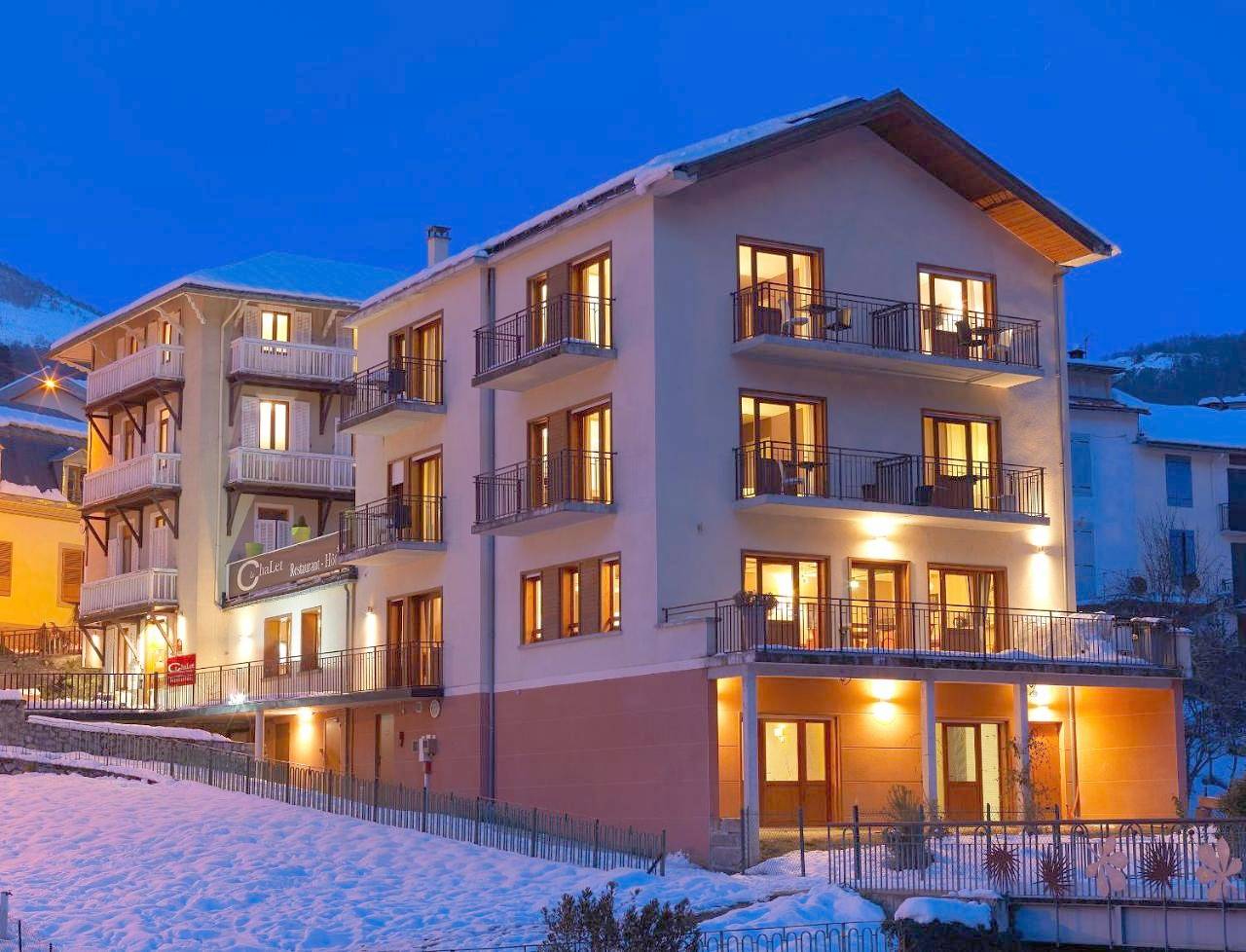Prestige Double Room in Ax-les-Thermes, Pyrénées
