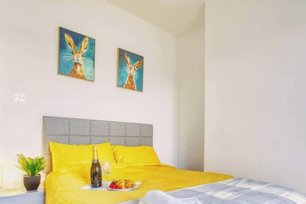 Modern 3-Bed Home Sleeps 6 with Parking & Fast Wifi Perfect for Contractors & Long Stays in St Helens, Nordwestengland