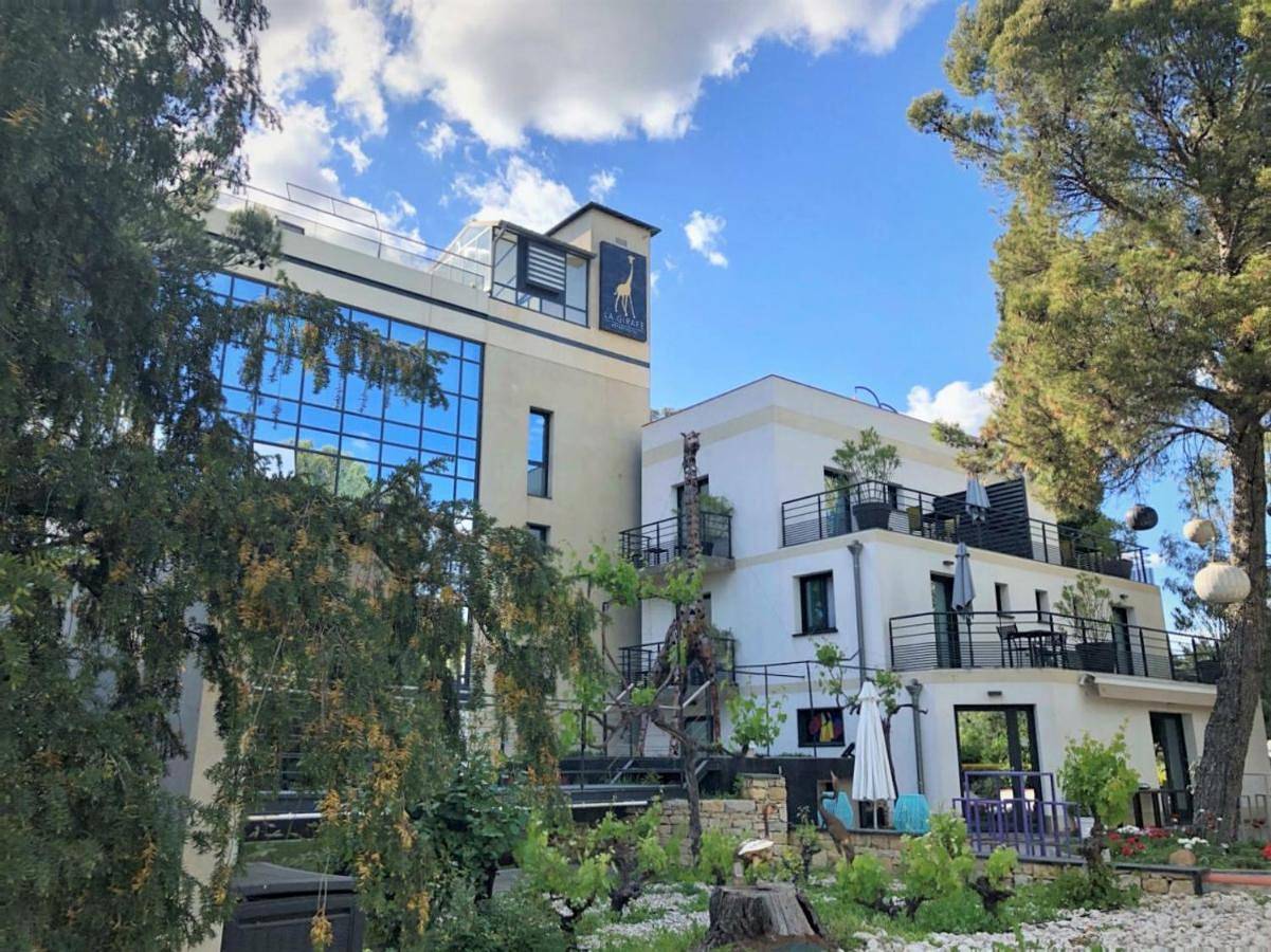 Appart'Hôtel La Girafe in La Penne-sur-Huveaune, Côte méditerranéenne (France)