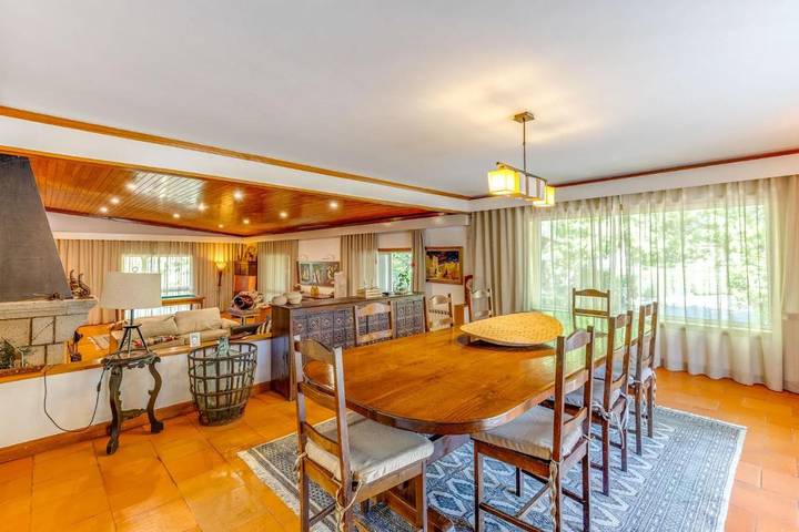 Location de vacances pour 11 personnes, avec vue sur le lac et balcon ainsi que jardin et piscine dans Santo Tirso - 3