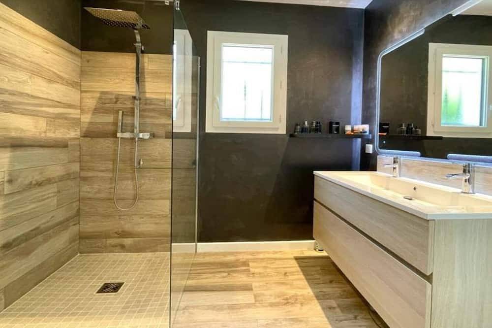 Villa Plain Pied in Fayence, Draguignan region
