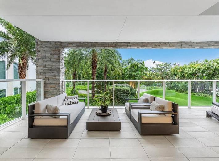 Apartamento para 6 personas, con sauna y jardín además de jacuzzi y piscina en Boca Raton