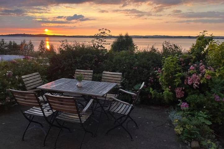 Cottage für 6 Personen, mit Sauna und Terrasse sowie Garten