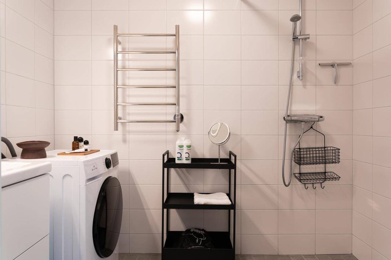 Appartement entier, Studio Apartment in Västeras, Västmanland