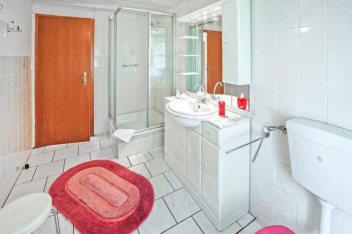 Ferienhaus für 3 Personen, mit Terrasse und Garten in Waren (Müritz) - 4