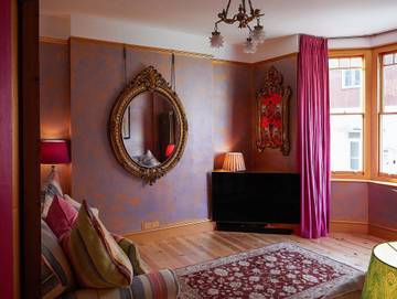 Holiday Rental for 8 People in Combe Martin, Devon, Photo 1