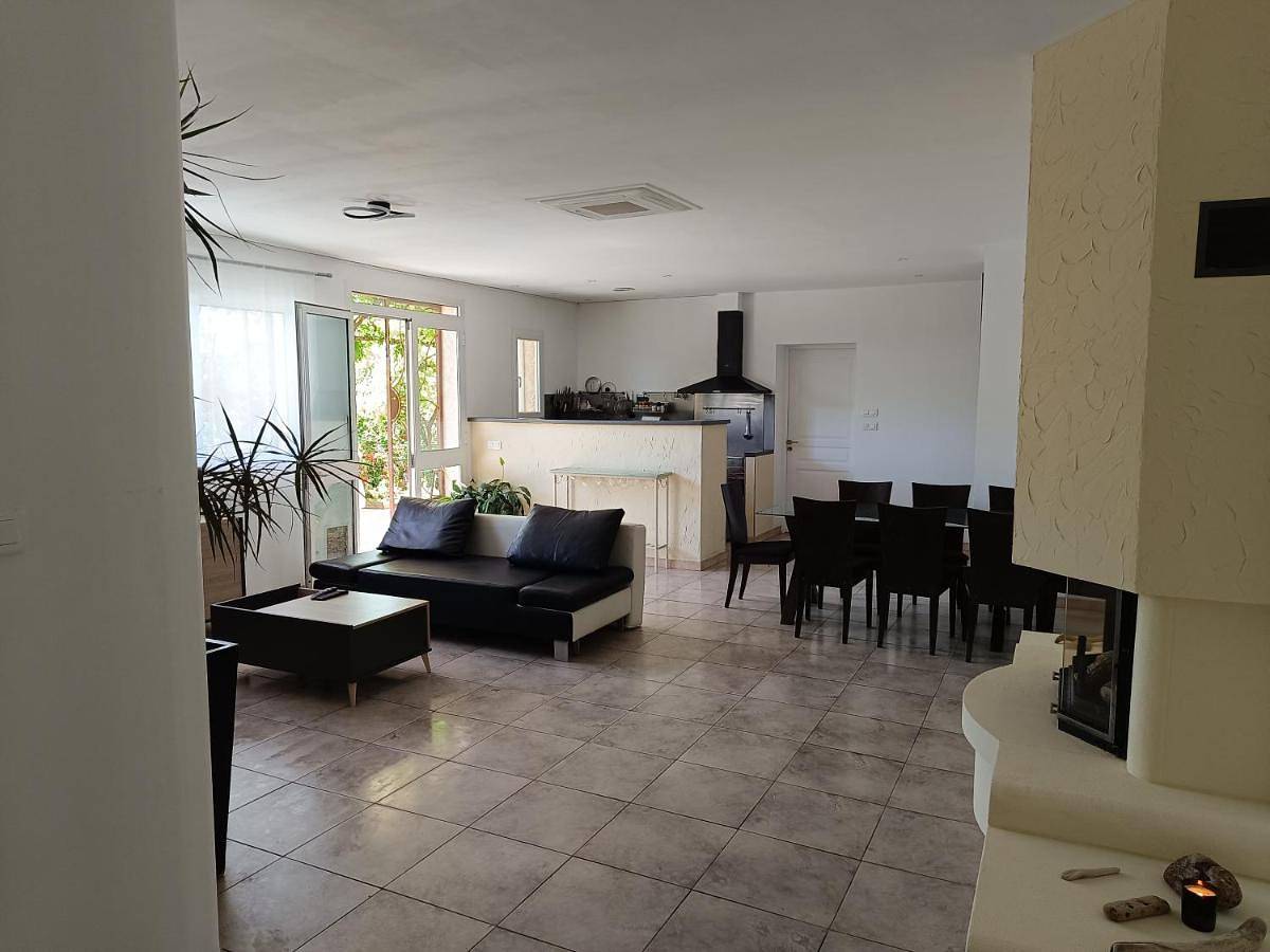 Appartement entier, Appartement avec terrasse vue sur mer in Canari, Cap Corse