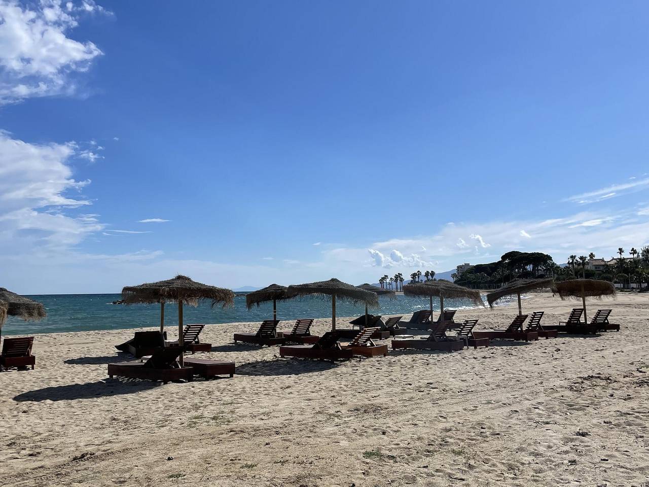 Beautiful Semi-Detached House Near the Sea in Cambrils - 3 Bedrooms, Solarium, and Patio in Cambrils, Costa Dorada