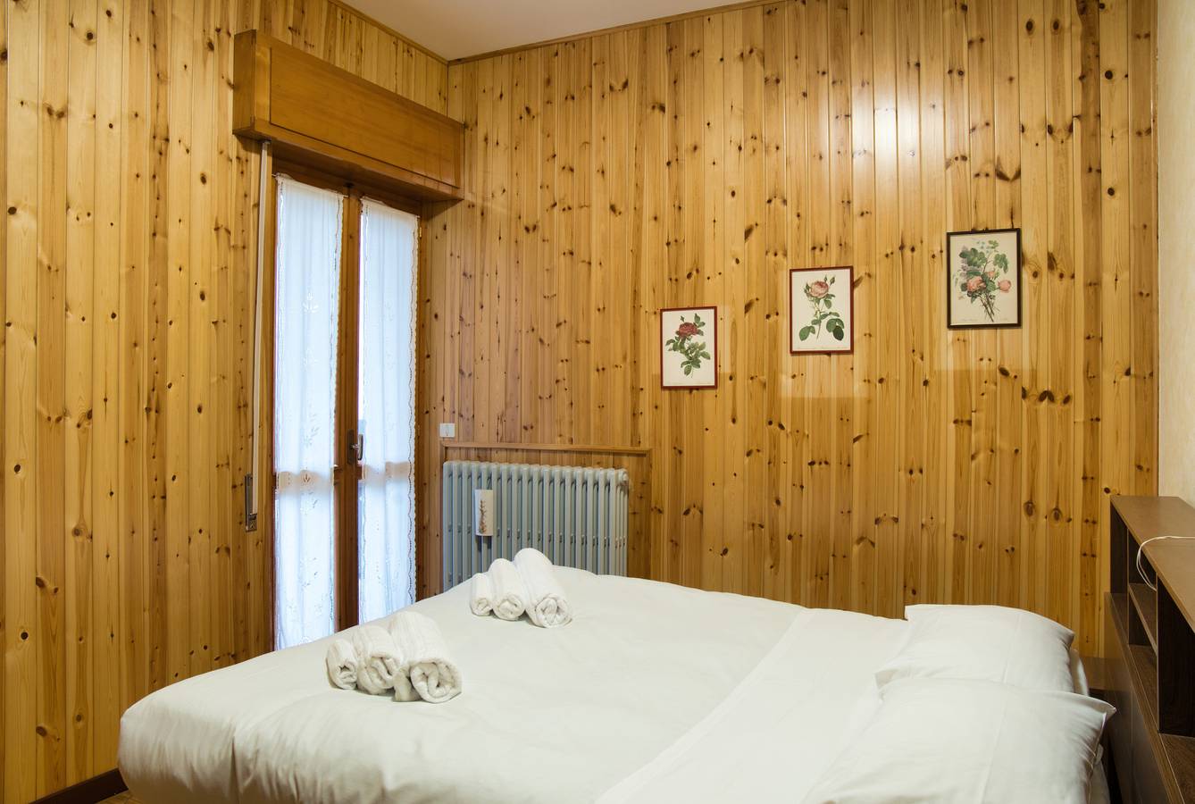 Appartamento intero, Due torri - Appartamento Alpino a Moggio Centro in Moggio, Prealpi Bergamasche Occidentali