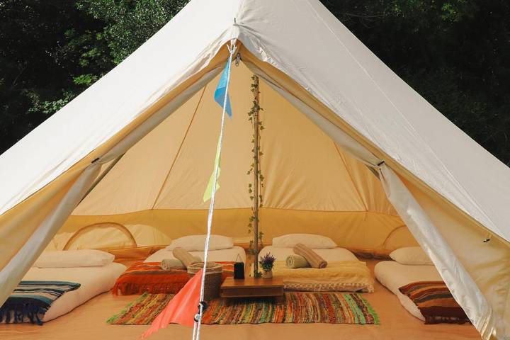 Glamping for 4 people, with Garden and View in Edinburgh