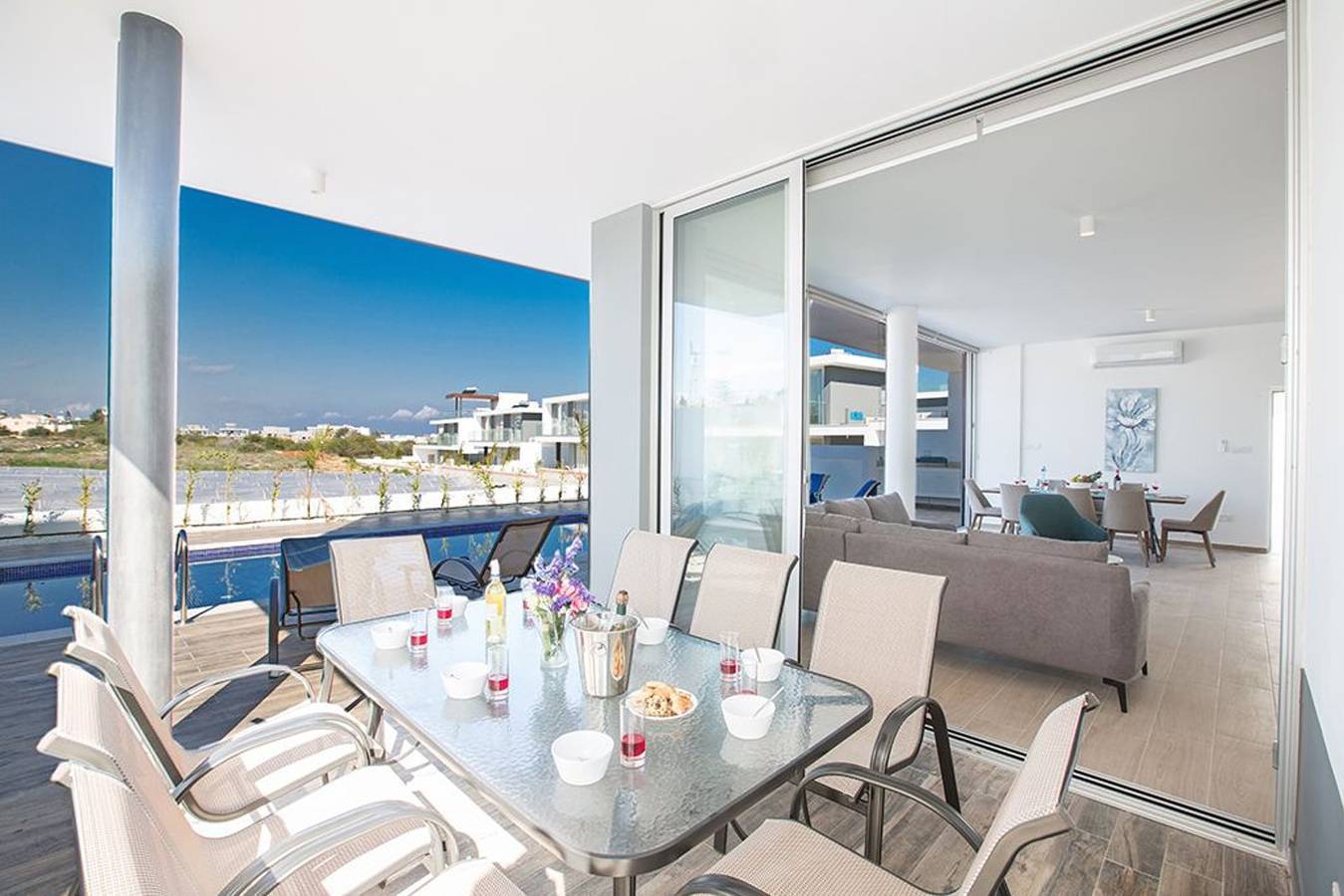 Villa Olive Titan, Brand New,Exquisite 5Bdr Protaras Villa with Pool,Close to the Beach in Protaras, Südzypern