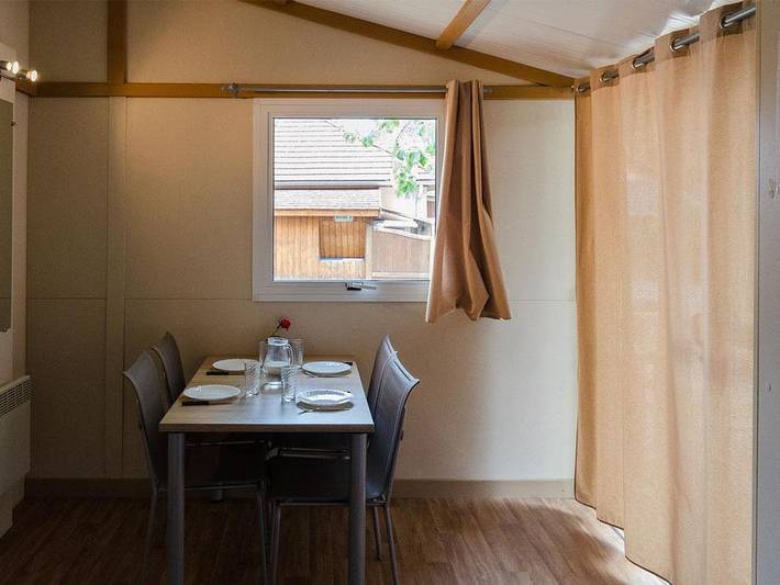 Chalet pour 5 personnes, avec bassin pour enfant, animaux acceptés dans l' Ain - 4