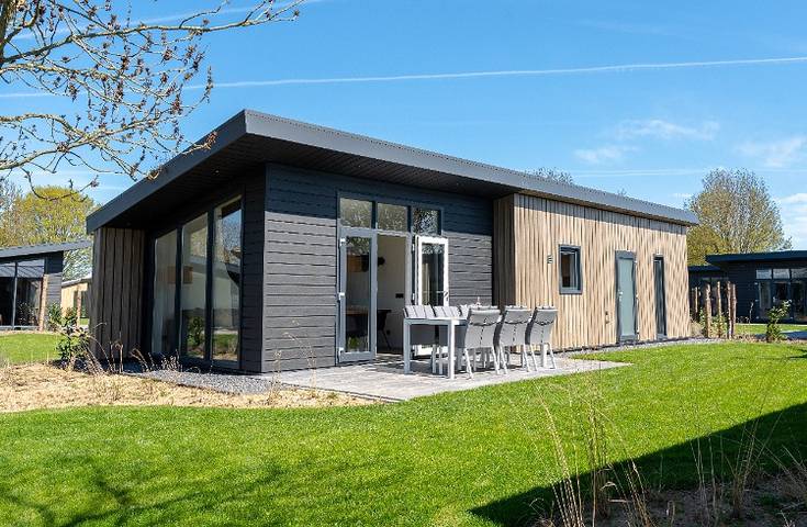 Ferienhaus für 6 Personen, mit Balkon/Terrasse und Terrasse sowie Garten und Kinderpool in Lith