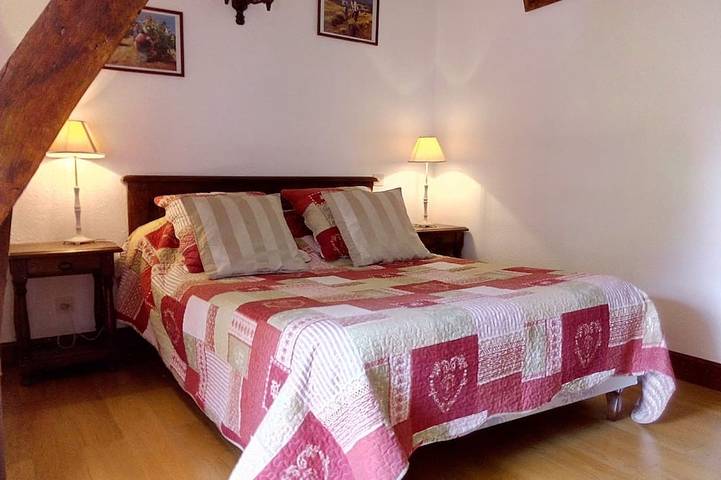 Location de vacances pour 2 personnes, avec piscine et jardin à Loubajac - 3