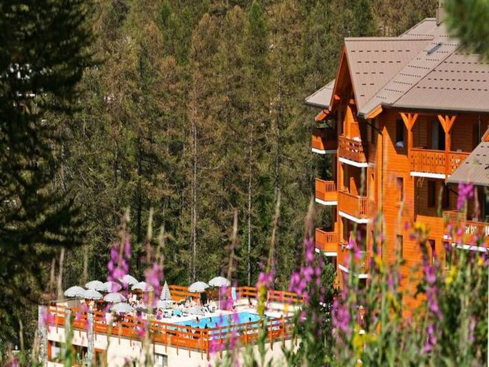 Gîte pour 5 personnes, avec balcon et piscine, adapté aux familles à Vars - 4