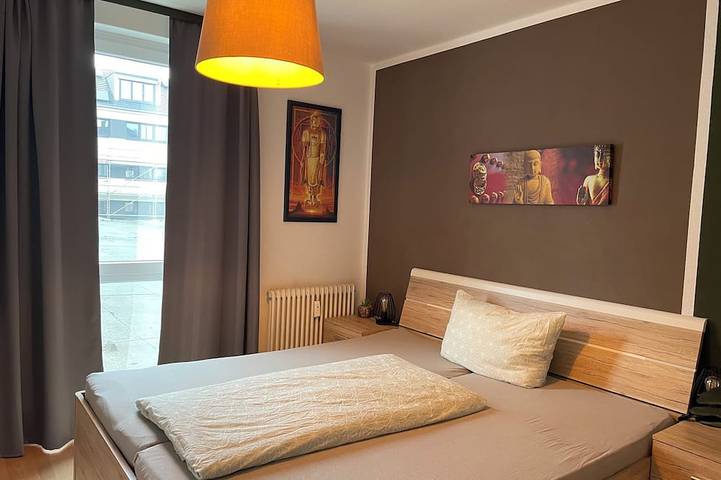 Appartement entier, Innenstadtnahe Ferienwohnung mit Tiefgarage und Balkon in Luetzel, Coblence