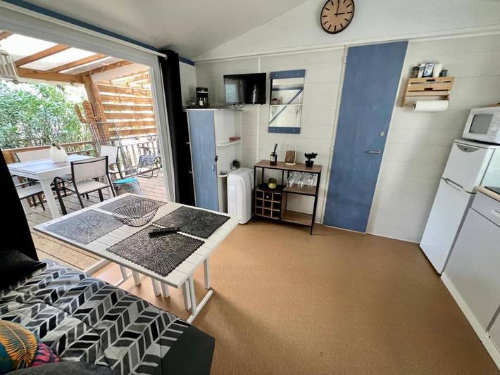 Camping pour 6 personnes, avec piscine et terrasse, animaux acceptés au Grau-d'Agde - 2