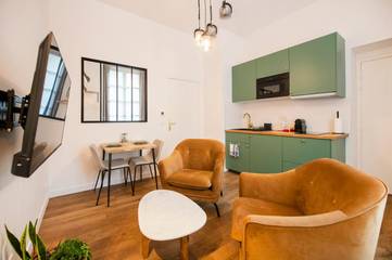 Gîte pour 2 personnes, avec terrasse et vue à Sens