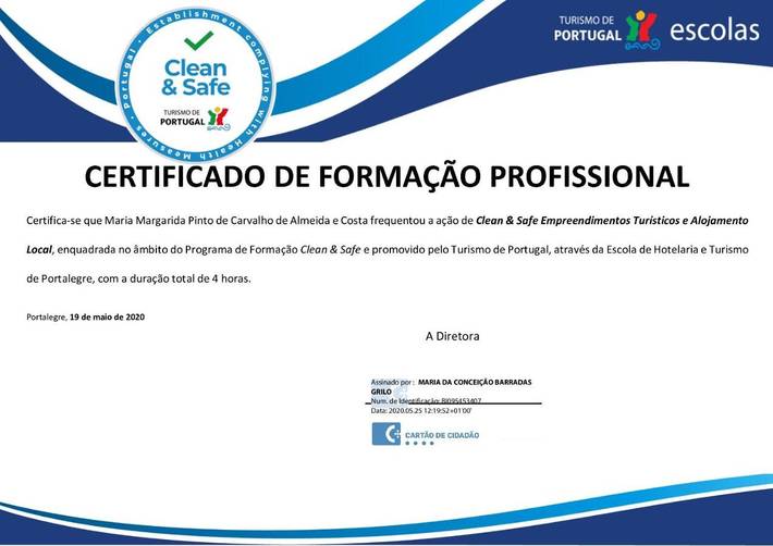 Location de vacances pour 2 personnes, avec jardin ainsi que vue et piscine, animaux acceptés à Rio Maior - 2