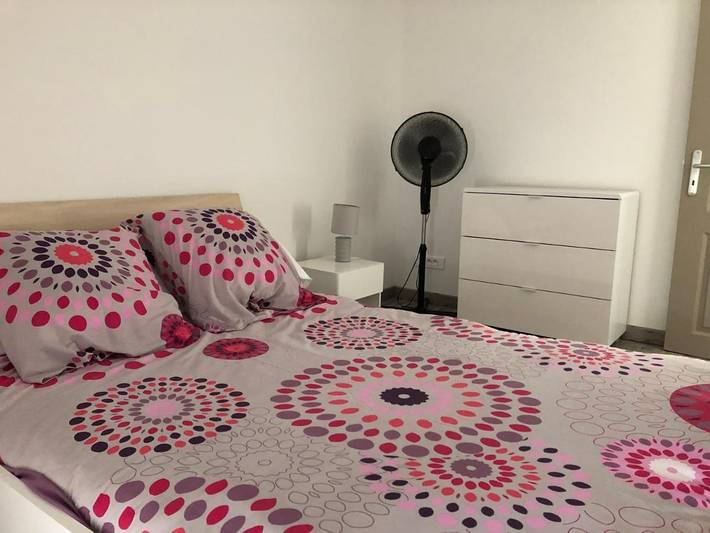 Location de vacances pour 6 personnes, avec jardin ainsi que vue et piscine à Jaujac - 4