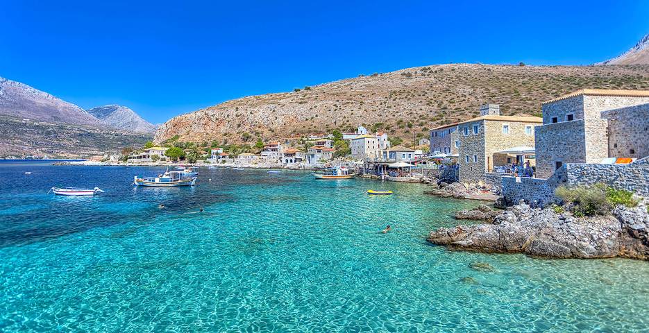 Ganze Ferienwohnung, Ferienwohnung für 3 Personen mit Garten in Agios Nikolaos (Peloponnes), Mani Peninsula