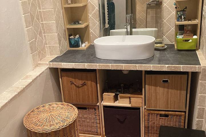 Location de vacances pour 4 personnes, avec terrasse à La Verdière - 2