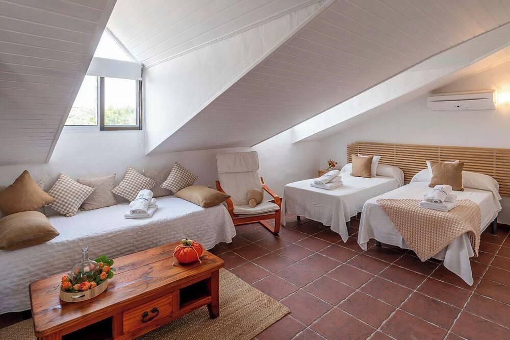 El Viso Monda by Ruralidays in Monda, Sierra de las Nieves