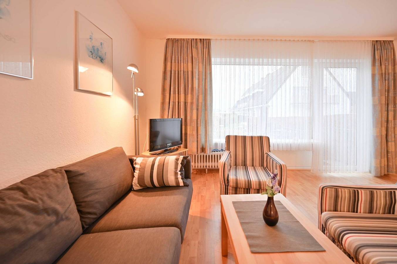 Geheel vakantieappartement, Vakantieappartement voor 4 personen met terras in Dahme, Kreis Ostholstein