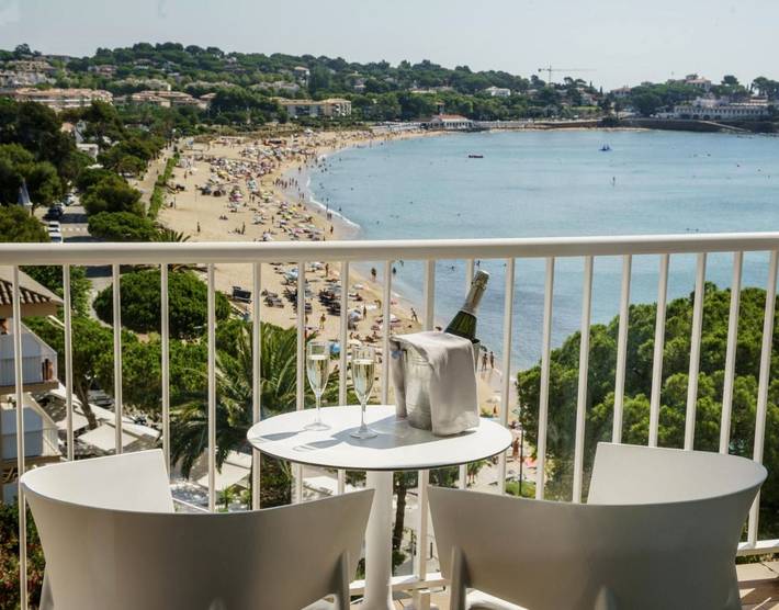 Hôtel pour 2 personnes, avec jardin et terrasse à Sant Feliu de Guíxols - 3