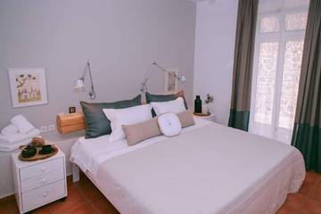 Villa for 12 People in Syros, Cyclades, Photo 1