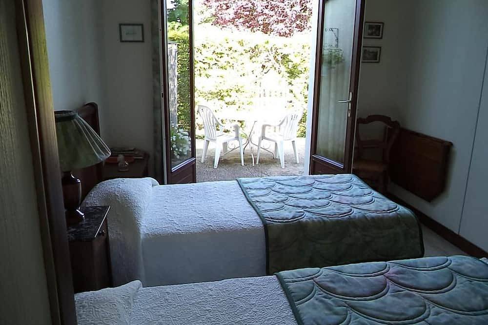 Komfortable Zimmer mit privaten Bädern und Klimaanlage in Férolles, Sologne