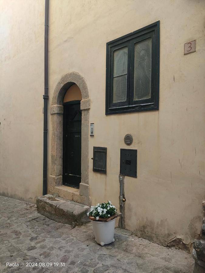 Location de vacances pour 4 personnes, avec vue à Polizzi Generosa - 2