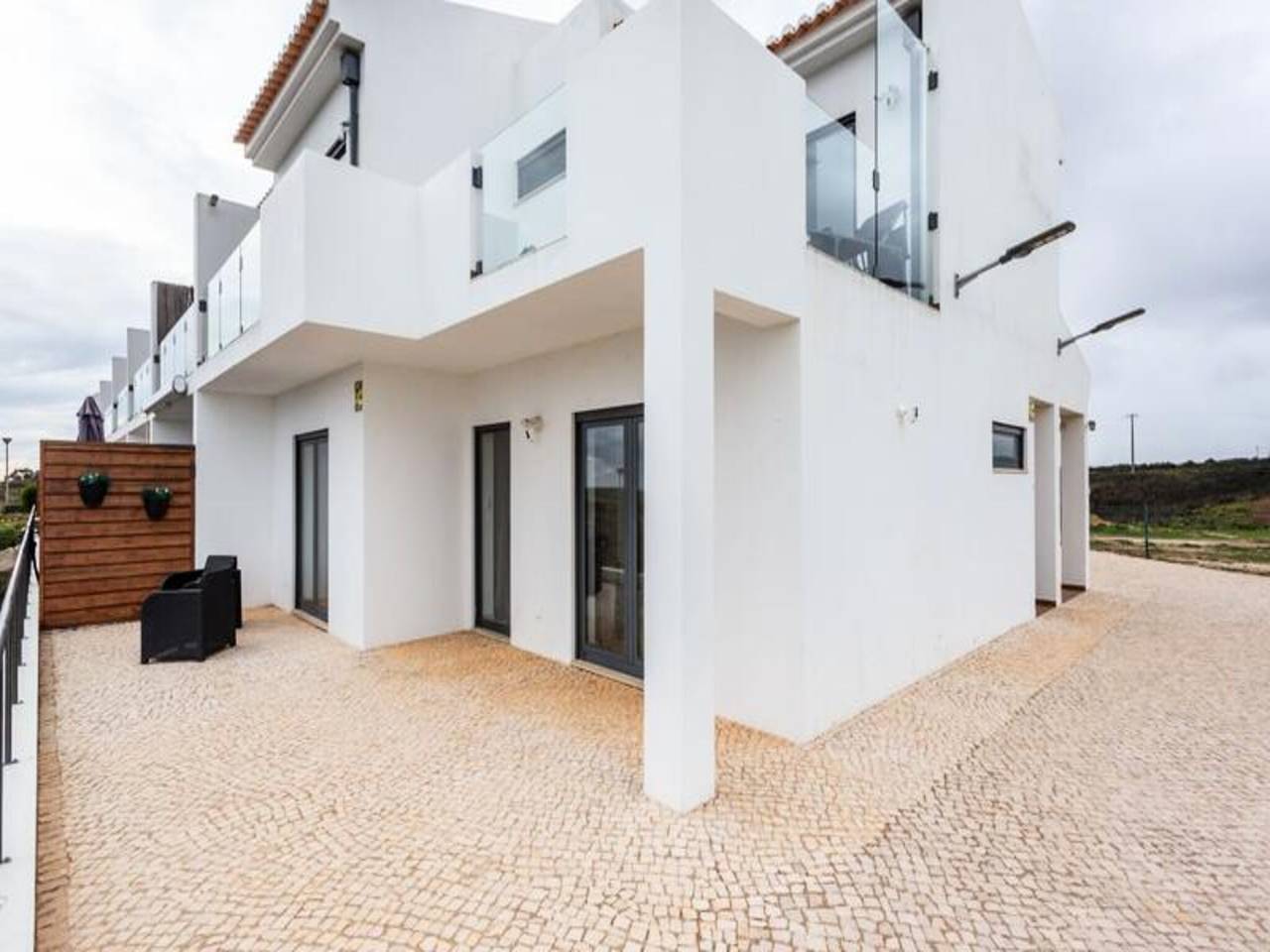 Ganze Wohnung, Villa in Raposeira mit Meerblick in Raposeira, Vila do Bispo
