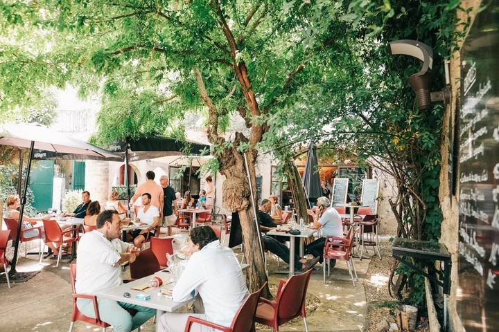 Chambre d’hôte pour 6 personnes, avec vue et terrasse, animaux acceptés à Pézenas - 4