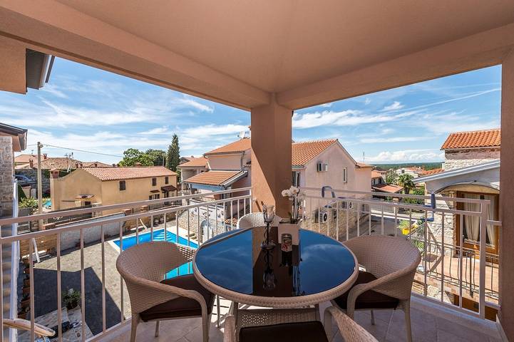 Appartement entier, One-Bedroom Modern Apartment Noa I in Villa Valtrazza in Tar (Croatia), Tar-Vabriga