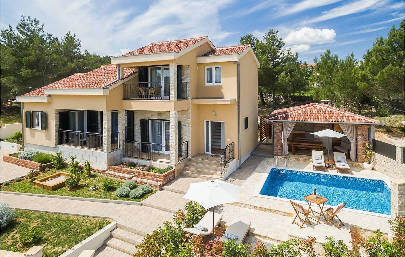 Casa vacanza a Zara a partire da 238€ a notte