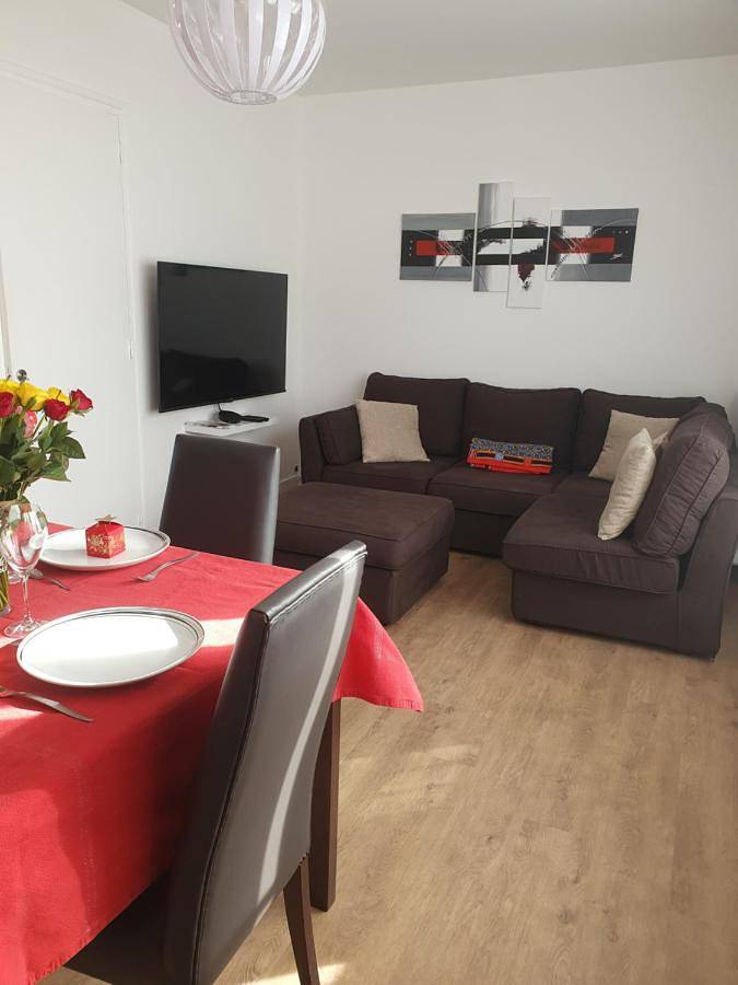 Gîte pour 4 personnes, avec vue dans Gare De Bayeux