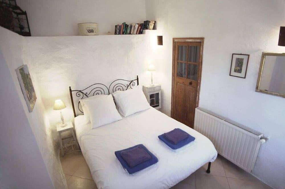 1 bedroom private vacation home in saignon in Saignon, Regionaler Naturpark Luberon