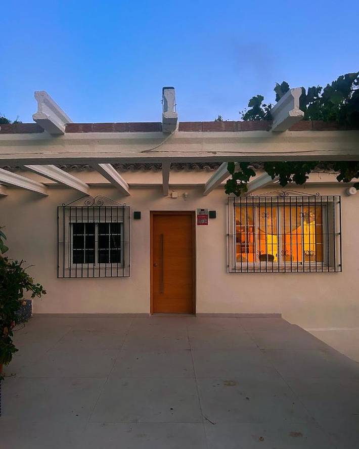 Chalet para 9 personas, con vistas además de jardín y piscina en Ribera Alta (Valencia) - 4