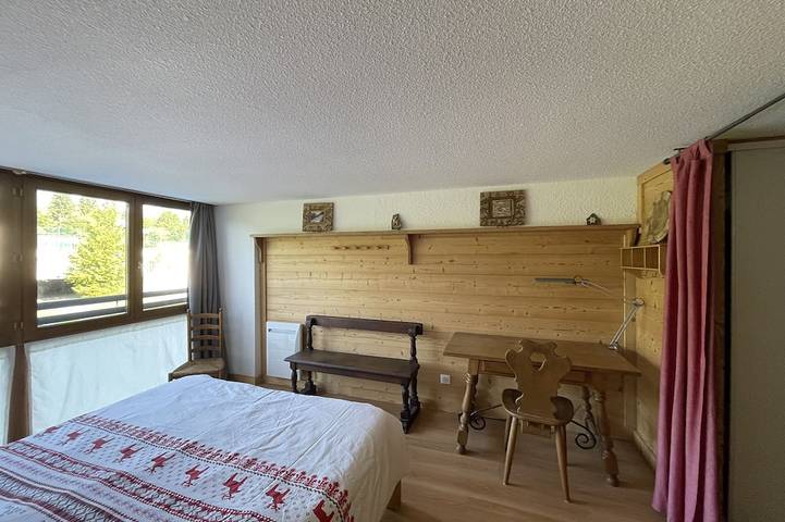 Gîte pour 6 personnes, avec Piscine à Praz de Lys - 4