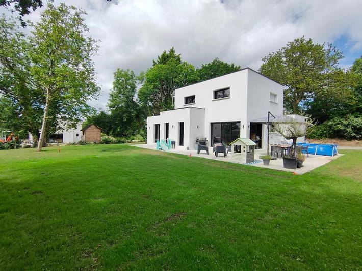Maison de vacances pour 11 personnes, avec Jacuzzi ainsi que Terrasse et Jardin à Gouesnach