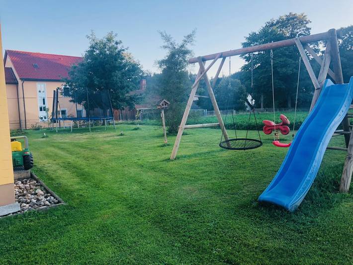 Apartamento entero, Apartamento de vacaciones para 5 personas con jardín in Neusorg, Baviera Oriental