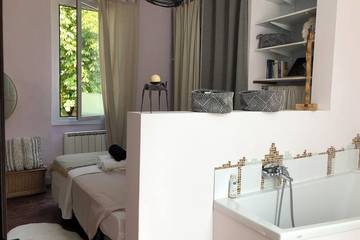 Chambre D’hôte pour 2 Personnes dans Auvillar, Tarn-et-Garonne, Photo 1