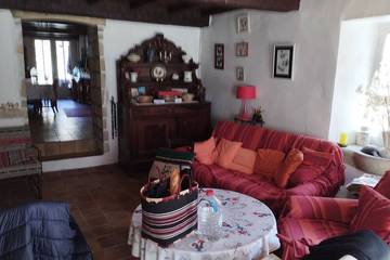 Location de vacances pour 8 personnes, animaux acceptés à Lespinassière