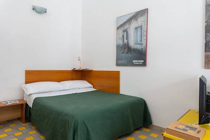 Appartamento intero, Grazioso monolocale a 200mt dal mare in Torregrande, Oristano