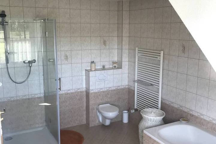 Ferienwohnung für 3 Personen, mit Balkon und Garten in Neuzelle - 4