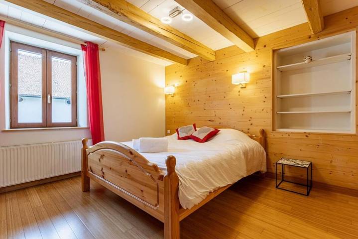 Gîte pour 13 personnes, avec jardin à Beaumont (Haute-Savoie) - 4