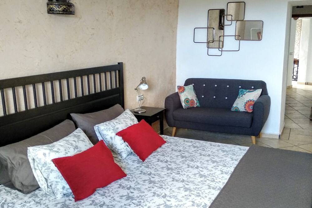 Einzigartige rustikale Villa, ruhig und entspannend. Gemütliche und familiäre Atmosphäre in Villaverde, La Oliva